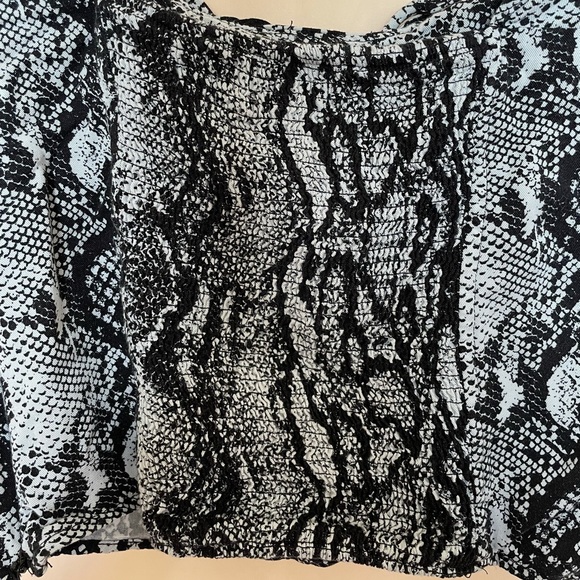 Urban Outfitters Snakeskin Print Crop Top - Picture 5 of 7